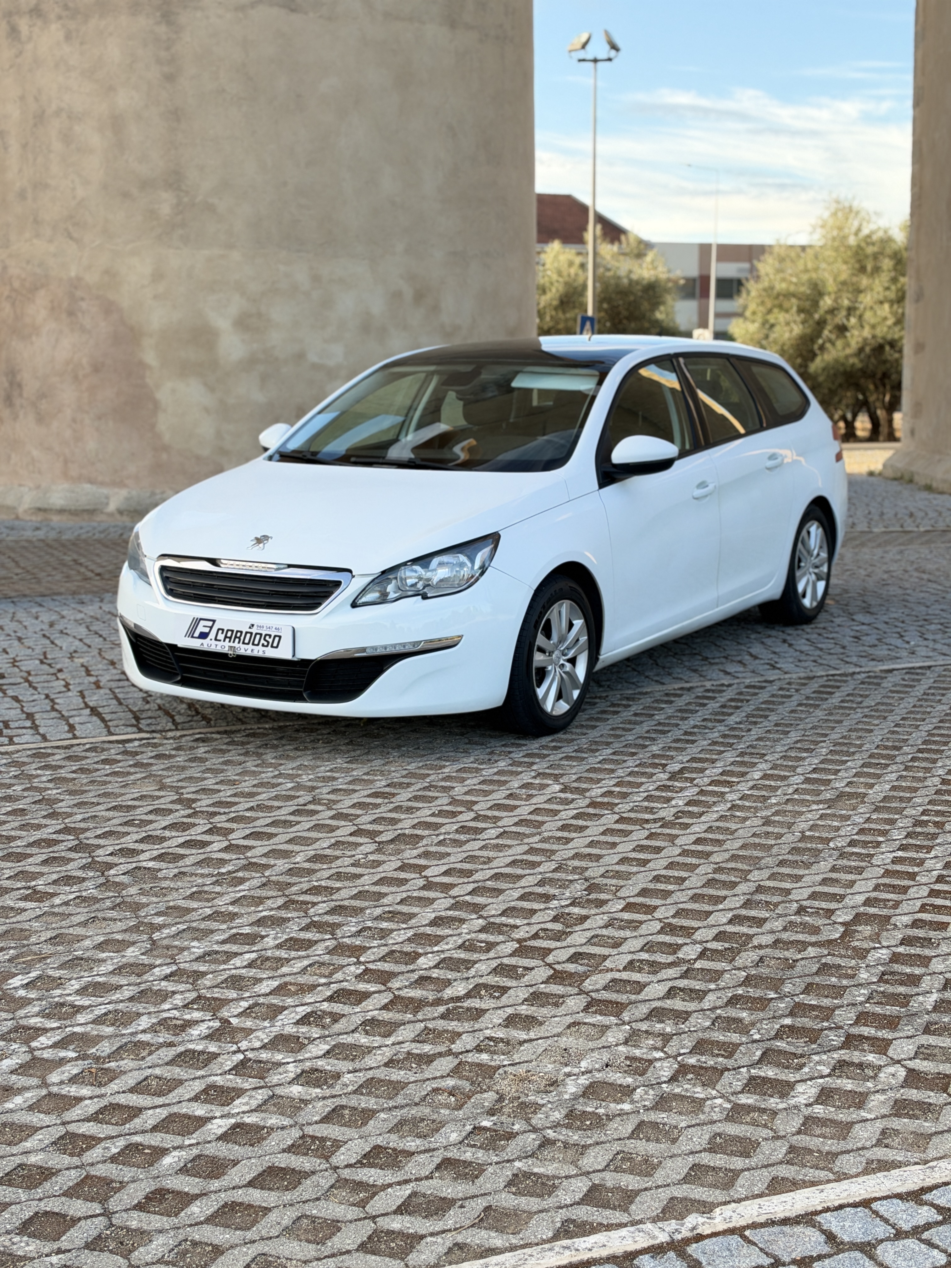Peugeot 308